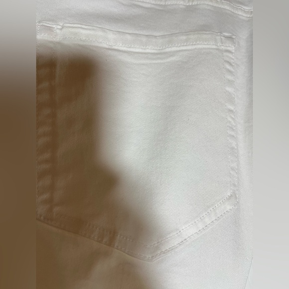Lane Bryant White Ankle & Cropped Women’s Jeans - Picture 4 of 11